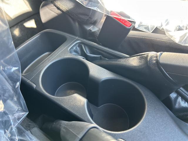 ヤリス X ETC バックカメラ ナビ レーンアシスト 衝突被害軽減システム オートマチックハイビーム オートライト スマートキー 電動格納ミラー CVT 盗難防止システム 衝突安全ボディ(39枚目)