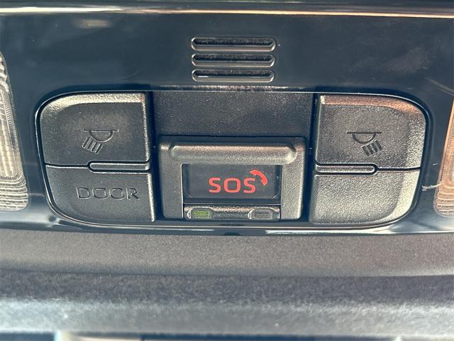 ヤリス X ETC バックカメラ ナビ レーンアシスト 衝突被害軽減システム オートマチックハイビーム オートライト スマートキー 電動格納ミラー CVT 盗難防止システム 衝突安全ボディ(46枚目)