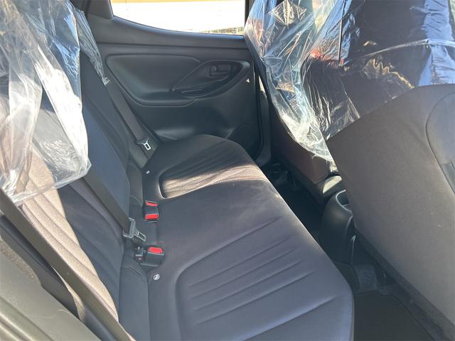 ヤリス X ETC バックカメラ ナビ レーンアシスト 衝突被害軽減システム オートマチックハイビーム オートライト スマートキー 電動格納ミラー CVT 盗難防止システム 衝突安全ボディ(49枚目)