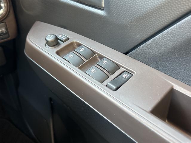 ルーミー X バックカメラ ナビ TV 両側スライド・片側電動 クリアランスソナー 衝突被害軽減システム オートライト スマートキー アイドリングストップ 電動格納ミラー シートヒーター CVT 盗難防止システム(43枚目)