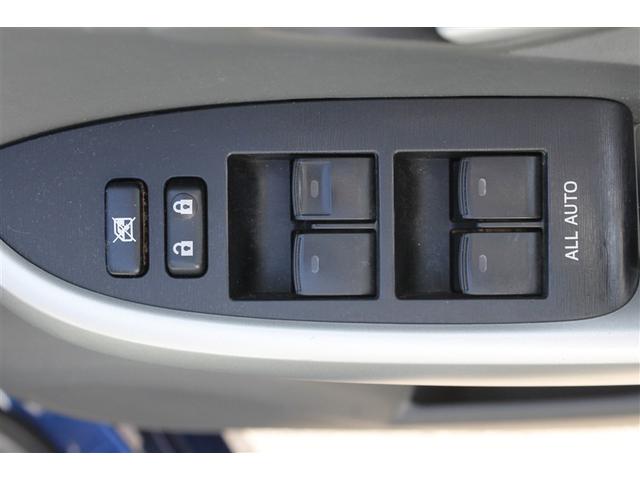 プリウス Ｓ　Ｂモニタ－　ナビ　デュアルエアバック　エアＢ　ＡＵＴＯエアコン　アルミホイール　ＡＢＳ　サイドエアバッグ　パワーステアリング　パワーウィンドウ　メモリーナビゲーション（14枚目）