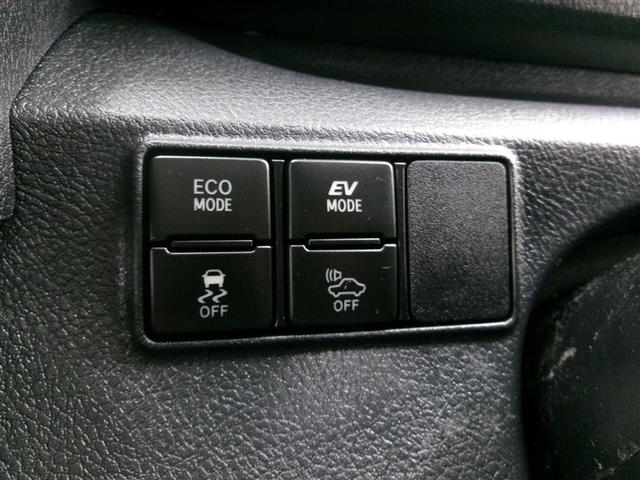 シエンタ ハイブリッドＧ　ブレーキサポート　Ｂカメラ　キーフリー　スマキー　横滑り防止システム　メモリナビ　ナビＴＶ　ＥＴＣ　運転席エアバック　アルミホイール　フルオートエアコン　デュアルエアバッグ　ＰＷ　ワンセグテレビ　ＰＳ（21枚目）