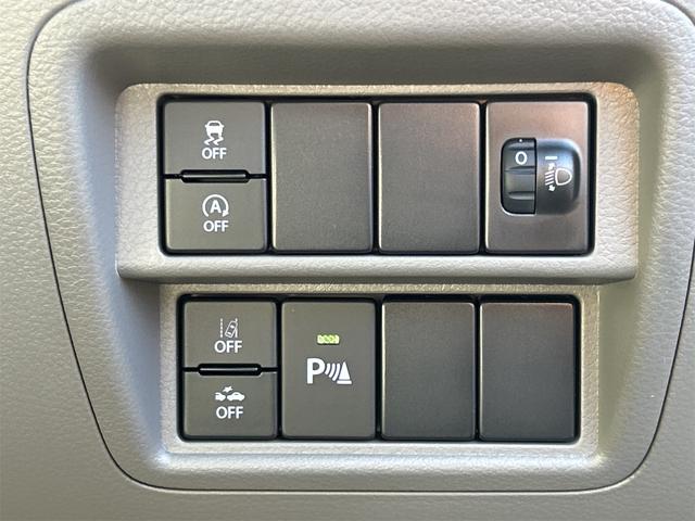 エブリイ ＰＣ　両側スライドドア　クリアランスソナー　レーンアシスト　衝突被害軽減システム　オートライト　ＬＥＤヘッドランプ　キーレスエントリー　アイドリングストップ　電動格納ミラー　シートヒーター　ＣＶＴ（9枚目）