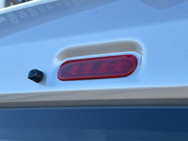 エブリイ ＰＣ　両側スライドドア　クリアランスソナー　レーンアシスト　衝突被害軽減システム　オートライト　ＬＥＤヘッドランプ　キーレスエントリー　アイドリングストップ　電動格納ミラー　シートヒーター　ＣＶＴ（21枚目）