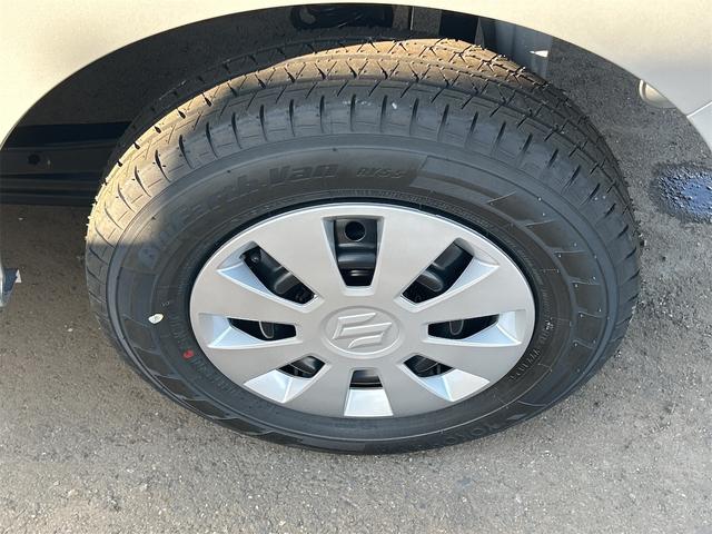 エブリイ ＰＣ　両側スライドドア　クリアランスソナー　レーンアシスト　衝突被害軽減システム　オートライト　ＬＥＤヘッドランプ　キーレスエントリー　アイドリングストップ　電動格納ミラー　シートヒーター　ＣＶＴ（29枚目）