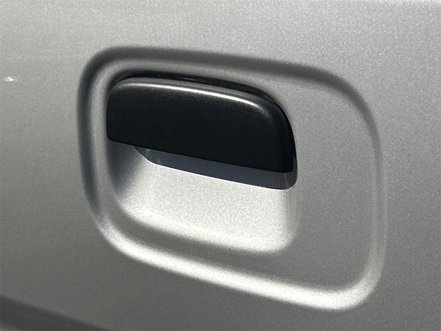 エブリイ ＰＣ　両側スライドドア　クリアランスソナー　レーンアシスト　衝突被害軽減システム　オートライト　ＬＥＤヘッドランプ　キーレスエントリー　アイドリングストップ　電動格納ミラー　シートヒーター　ＣＶＴ（32枚目）