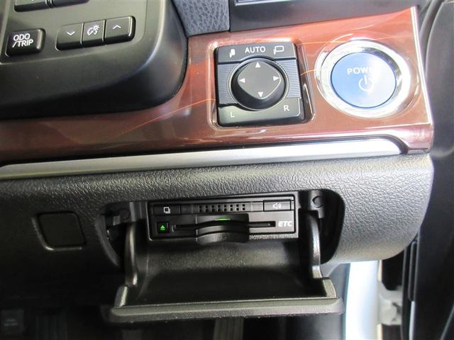 クラウンハイブリッド ロイヤルサルーンG 助手席エアバッグ Bモニター ナビTV オートエアコン 盗難防止システム PS パワーウィンドウ ワンオーナー フルセグテレビ ETC HDDナビゲーション サイドエアバッグ ABS キーレス アルミ(12枚目)