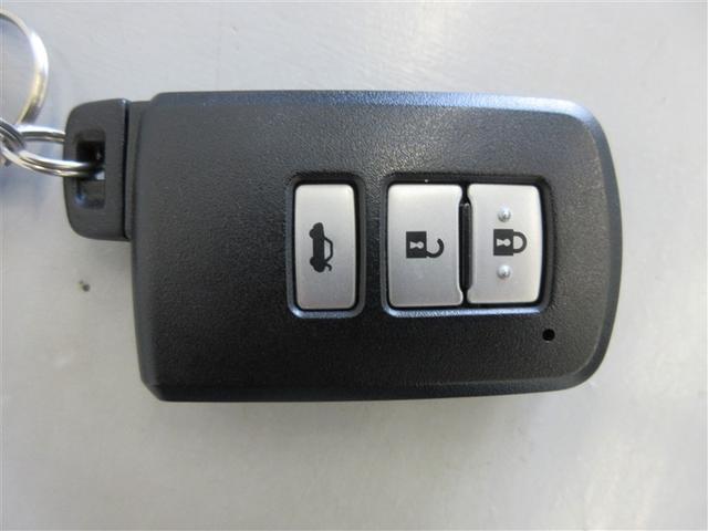 クラウンハイブリッド ロイヤルサルーンG 助手席エアバッグ Bモニター ナビTV オートエアコン 盗難防止システム PS パワーウィンドウ ワンオーナー フルセグテレビ ETC HDDナビゲーション サイドエアバッグ ABS キーレス アルミ(22枚目)