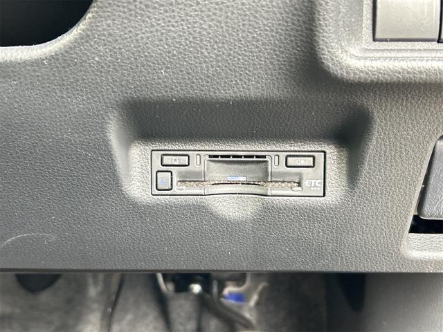 シエンタ ハイブリッドZ 4WD ドライブレコーダー ETC 全周囲カメラ ナビ TV オートクルーズコントロール レーンアシスト 衝突被害軽減システム 両側電動スライドドア オートマチックハイビーム オートライト(9枚目)