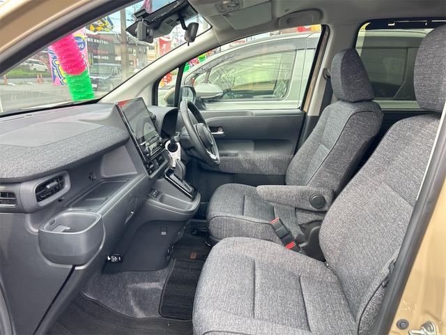 シエンタ ハイブリッドZ 4WD ドライブレコーダー ETC 全周囲カメラ ナビ TV オートクルーズコントロール レーンアシスト 衝突被害軽減システム 両側電動スライドドア オートマチックハイビーム オートライト(31枚目)