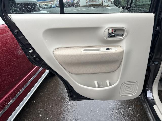 アルトラパン Ｘ　ＥＴＣ　全周囲カメラ　ナビ　ＴＶ　衝突被害軽減システム　オートライト　ＨＩＤ　スマートキー　アイドリングストップ　電動格納ミラー　シートヒーター　ベンチシート　ＣＶＴ　盗難防止システム　ＡＢＳ　ＥＳＣ（39枚目）