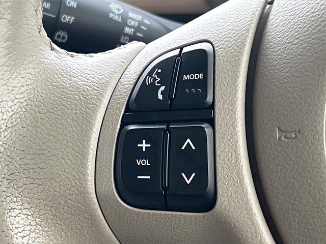 アルトラパン Ｘ　ＥＴＣ　全周囲カメラ　ナビ　ＴＶ　衝突被害軽減システム　オートライト　ＨＩＤ　スマートキー　アイドリングストップ　電動格納ミラー　シートヒーター　ベンチシート　ＣＶＴ　盗難防止システム　ＡＢＳ　ＥＳＣ（52枚目）