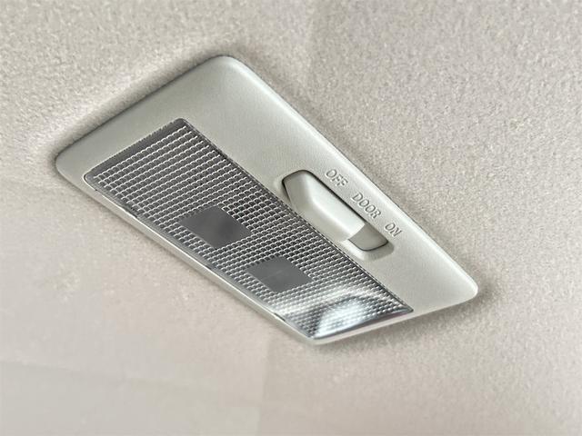 アルトラパン Ｘ　ＥＴＣ　全周囲カメラ　ナビ　ＴＶ　衝突被害軽減システム　オートライト　ＨＩＤ　スマートキー　アイドリングストップ　電動格納ミラー　シートヒーター　ベンチシート　ＣＶＴ　盗難防止システム　ＡＢＳ　ＥＳＣ（55枚目）