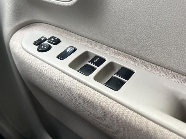 アルトラパン Ｘ　ＥＴＣ　全周囲カメラ　ナビ　ＴＶ　衝突被害軽減システム　オートライト　ＨＩＤ　スマートキー　アイドリングストップ　電動格納ミラー　シートヒーター　ベンチシート　ＣＶＴ　盗難防止システム　ＡＢＳ　ＥＳＣ（56枚目）