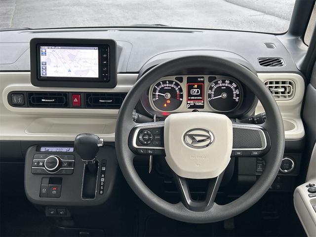 ムーヴキャンバス ストライプスＧ　ドライブレコーダー　バックカメラ　両側電動スライドドア　ナビ　ＴＶ　クリアランスソナー　レーンアシスト　衝突被害軽減システム　オートライト　ＬＥＤヘッドランプ　スマートキー（3枚目）