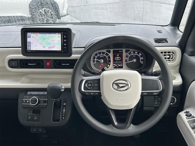 ムーヴキャンバス ストライプスＧ　全周囲カメラ　両側電動スライドドア　ナビ　ＴＶ　クリアランスソナー　レーンアシスト　衝突被害軽減システム　オートライト　ＬＥＤヘッドランプ　スマートキー　アイドリングストップ　電動格納ミラー（3枚目）