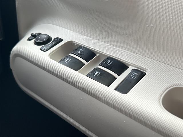 ムーヴキャンバス ストライプスＧ　全周囲カメラ　両側電動スライドドア　ナビ　ＴＶ　クリアランスソナー　レーンアシスト　衝突被害軽減システム　オートライト　ＬＥＤヘッドランプ　スマートキー　アイドリングストップ　電動格納ミラー（48枚目）