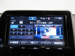 発進時や後退時に必ず操作するレバーです。操作のしやすさが肝になってきます。ぜひ一度体感してください。 7