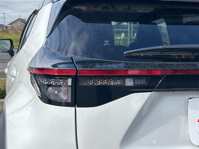 ヤリスクロス ハイブリッドZ ドライブレコーダー 全周囲カメラ クリアランスソナー オートクルーズコントロール パワーシート パークアシスト 衝突被害軽減システム ナビ TV オートマチックハイビーム オートライト(29枚目)