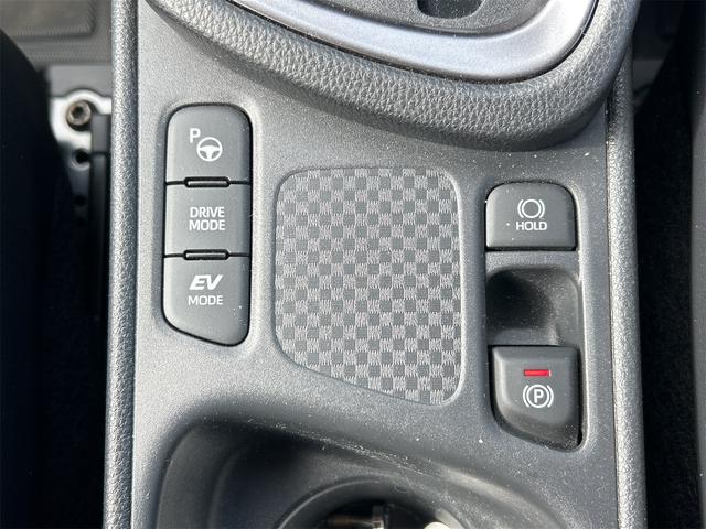 ヤリスクロス ハイブリッドZ ドライブレコーダー 全周囲カメラ クリアランスソナー オートクルーズコントロール パワーシート パークアシスト 衝突被害軽減システム ナビ TV オートマチックハイビーム オートライト(46枚目)