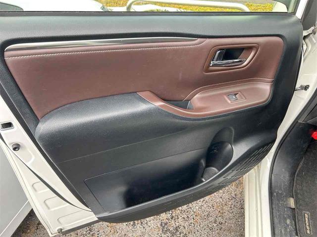 当店のお車をご覧いただきましてありがとうございます。お車についてのご質問やお見積りのご依頼、ご購入にあたってのご相談などお気軽にお問い合わせ下さい！