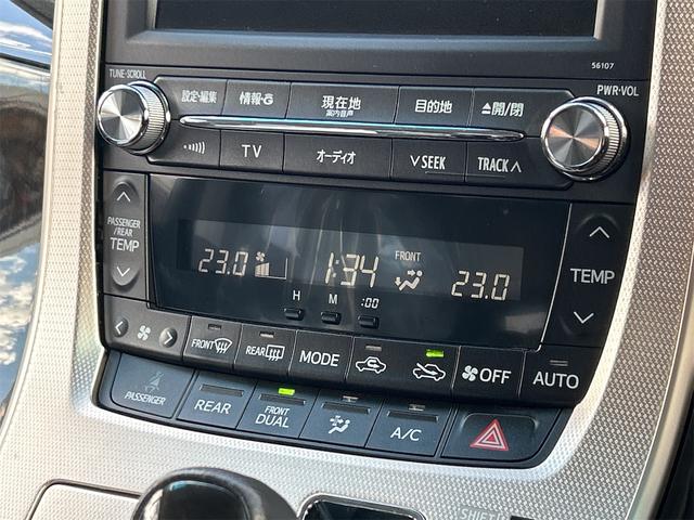 ヴェルファイア ２．４Ｚ　ゴールデンアイズＩＩ　ＥＴＣ　全周囲カメラ　ナビ　ＴＶ　クリアランスソナー　オートクルーズコントロール　両側電動スライドドア　オートライト　ＨＩＤ　サンルーフ　電動リアゲート　スマートキー　電動格納ミラー　後席モニター（6枚目）