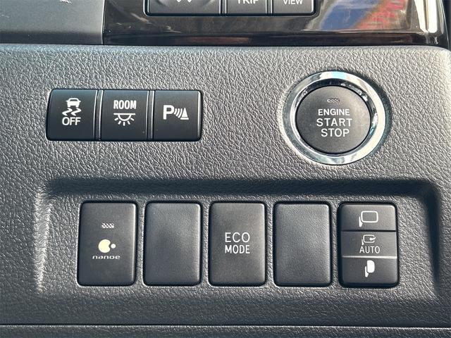 ヴェルファイア ２．４Ｚ　ゴールデンアイズＩＩ　ＥＴＣ　全周囲カメラ　ナビ　ＴＶ　クリアランスソナー　オートクルーズコントロール　両側電動スライドドア　オートライト　ＨＩＤ　サンルーフ　電動リアゲート　スマートキー　電動格納ミラー　後席モニター（9枚目）