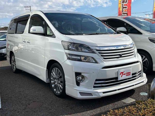 ヴェルファイア ２．４Ｚ　ゴールデンアイズＩＩ　ＥＴＣ　全周囲カメラ　ナビ　ＴＶ　クリアランスソナー　オートクルーズコントロール　両側電動スライドドア　オートライト　ＨＩＤ　サンルーフ　電動リアゲート　スマートキー　電動格納ミラー　後席モニター（12枚目）