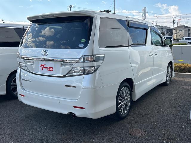 ヴェルファイア ２．４Ｚ　ゴールデンアイズＩＩ　ＥＴＣ　全周囲カメラ　ナビ　ＴＶ　クリアランスソナー　オートクルーズコントロール　両側電動スライドドア　オートライト　ＨＩＤ　サンルーフ　電動リアゲート　スマートキー　電動格納ミラー　後席モニター（15枚目）