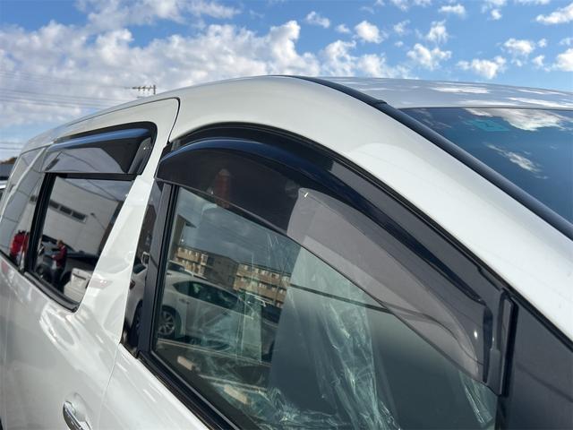 ヴェルファイア ２．４Ｚ　ゴールデンアイズＩＩ　ＥＴＣ　全周囲カメラ　ナビ　ＴＶ　クリアランスソナー　オートクルーズコントロール　両側電動スライドドア　オートライト　ＨＩＤ　サンルーフ　電動リアゲート　スマートキー　電動格納ミラー　後席モニター（24枚目）