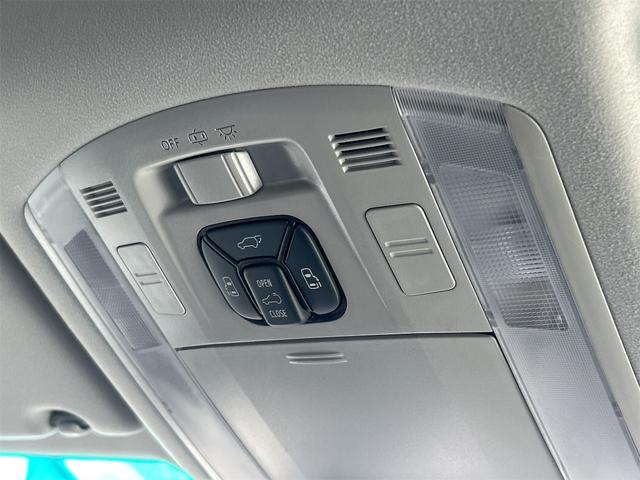 ヴェルファイア ２．４Ｚ　ゴールデンアイズＩＩ　ＥＴＣ　全周囲カメラ　ナビ　ＴＶ　クリアランスソナー　オートクルーズコントロール　両側電動スライドドア　オートライト　ＨＩＤ　サンルーフ　電動リアゲート　スマートキー　電動格納ミラー　後席モニター（49枚目）