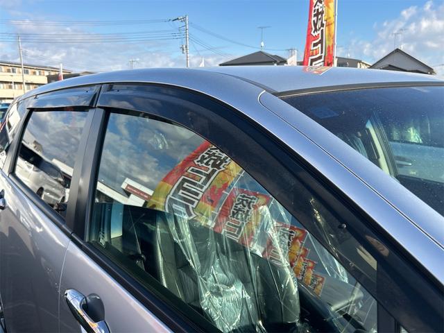 オデッセイ アブソルート　ＥＴＣ　バックカメラ　ナビ　オートクルーズコントロール　オートライト　ＨＩＤ　キーレスエントリー　電動格納ミラー　３列シート　ＡＴ　アルミホイール　ＣＤ　ＤＶＤ再生　ＵＳＢ　Ｂｌｕｅｔｏｏｔｈ（23枚目）