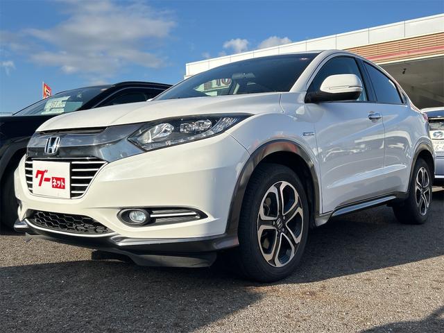 ヴェゼル ハイブリッドＸ　ＥＴＣ　バックカメラ　オートクルーズコントロール　衝突被害軽減システム　ナビ　オートライト　ＬＥＤヘッドランプ　アルミホイール　スマートキー　電動格納ミラー　ＡＴ　盗難防止システム　衝突安全ボディ（12枚目）