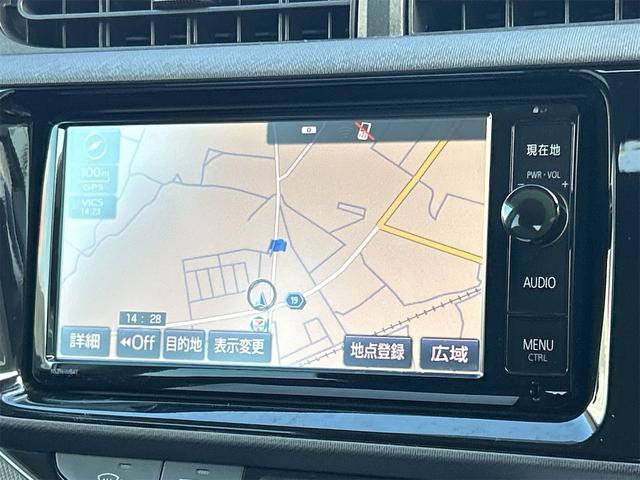 アクア Ｓ　ＥＴＣ　バックカメラ　ＴＶ　クリアランスソナー　オートライト　スマートキー　アイドリングストップ　電動格納ミラー　シートヒーター　ＣＶＴ　衝突安全ボディ　ＡＢＳ　ＥＳＣ　ＣＤ　Ｂｌｕｅｔｏｏｔｈ（5枚目）