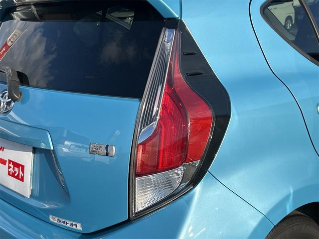 アクア Ｓ　ＥＴＣ　バックカメラ　ＴＶ　クリアランスソナー　オートライト　スマートキー　アイドリングストップ　電動格納ミラー　シートヒーター　ＣＶＴ　衝突安全ボディ　ＡＢＳ　ＥＳＣ　ＣＤ　Ｂｌｕｅｔｏｏｔｈ（25枚目）
