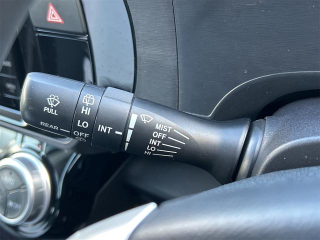 アクア Ｓ　ＥＴＣ　バックカメラ　ＴＶ　クリアランスソナー　オートライト　スマートキー　アイドリングストップ　電動格納ミラー　シートヒーター　ＣＶＴ　衝突安全ボディ　ＡＢＳ　ＥＳＣ　ＣＤ　Ｂｌｕｅｔｏｏｔｈ（44枚目）