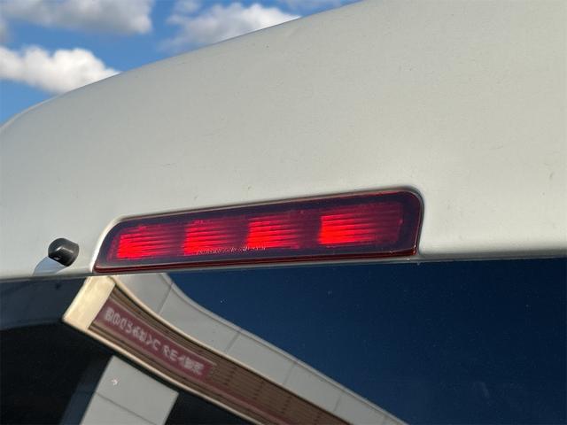 エブリイワゴン ＪＰターボ　ＥＴＣ　バックカメラ　ナビ　ＴＶ　キーレスエントリー　電動格納ミラー　ＡＴ　盗難防止システム　ＡＢＳ　ＣＤ　アルミホイール　衝突安全ボディ　エアコン　パワーステアリング　パワーウィンドウ（13枚目）