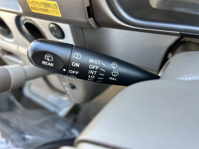 エブリイワゴン ＪＰターボ　ＥＴＣ　バックカメラ　ナビ　ＴＶ　キーレスエントリー　電動格納ミラー　ＡＴ　盗難防止システム　ＡＢＳ　ＣＤ　アルミホイール　衝突安全ボディ　エアコン　パワーステアリング　パワーウィンドウ（36枚目）