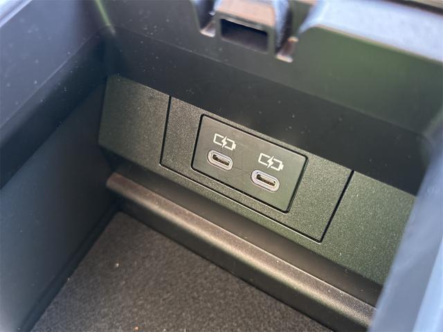 プリウス Ｚ　ドライブレコーダー　ＥＴＣ　クリアランスソナー　レーンアシスト　オートクルーズコントロール　パークアシスト　衝突被害軽減システム　全周囲カメラ　ナビ　ＴＶ　アルミホイール　オートマチックハイビーム（48枚目）