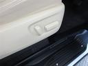 エグゼクティブラウンジＳ　１オナ　ＬＥＤランプ　サンルーフ　レザーシート　４ＷＤ　アルミ　ミュージックプレイヤー接続可　ＤＶＤプレーヤー　ＥＴＣ　スマートキー　ＡＣ１００Ｖ　ＰＷ　キーレス　メモリーナビ　バックカメラ　ＡＢＳ（27枚目）