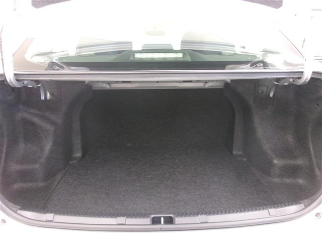 カローラアクシオ ハイブリッドＧ　カーナビ　パワーウィンドウ　ＡＢＳ　カーテンエアバッグ　パワーステアリング　助手席エアバッグ　Ｂカメラ　エアコン　運転席エアバッグ　メモリーナビ（18枚目）