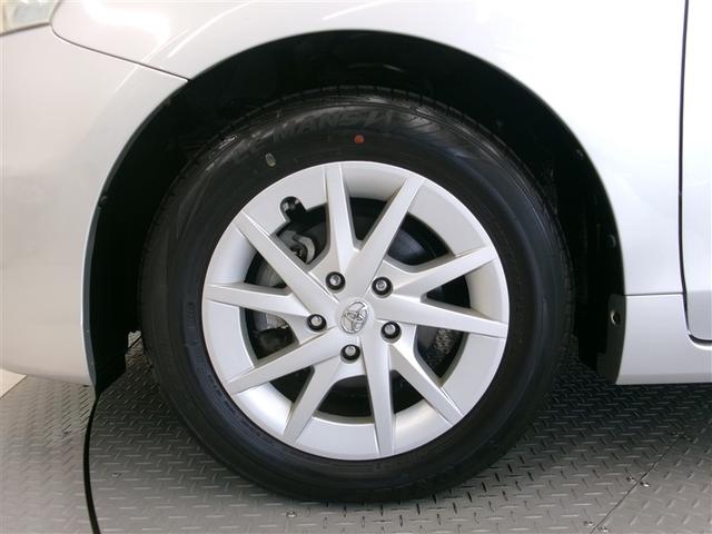 プリウスα S スマキ- DVD視聴可 リモコンキー 横滑り防止装置付き PW Bカメラ ナビ・TV サイドエアB ETC車載器 ABS付き アルミホイール メモリーナビゲーション パワーステアリング イモビ AC(20枚目)