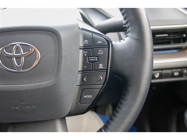 プリウス Ｚ　リアカメラ　プリクラッシュ　本革　ＬＥＤランプ　アルミホイール　ＡＣ　運転席エアバッグ　パワーウインドウ　ＡＢＳ　パワステ　助手席エアバッグ（12枚目）