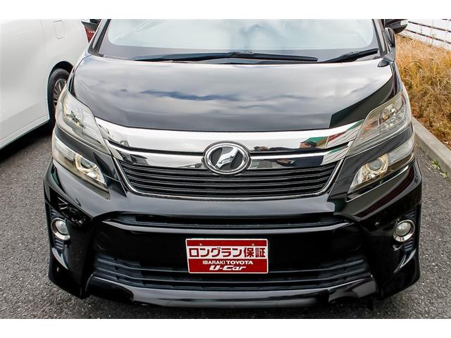 ヴェルファイア ２．４Ｚ　ゴールデンアイズＩＩ　リヤカメラ　ＥＴＣ付　ＤＶＤ再生機能　ナビＴＶ　盗難防止システム　デュアルエアコン　オートクルーズコントロール　地デジフルセグ　３列シート　ＨＤＤナビ　ＡＢＳ　オートエアコン　アルミホイール（2枚目）