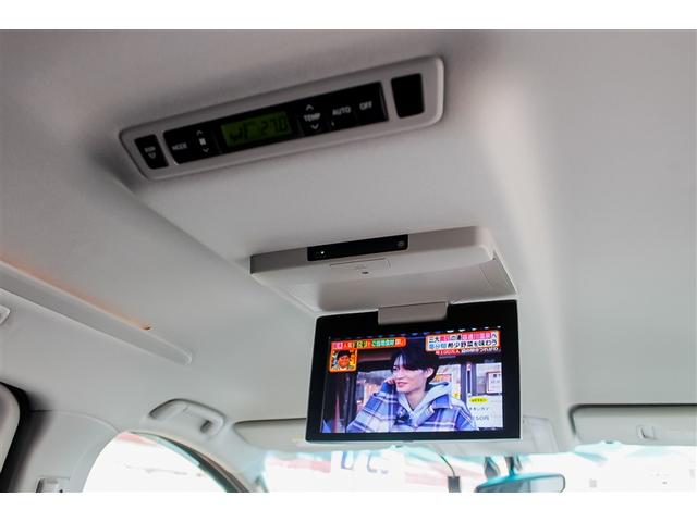 ヴェルファイア ２．４Ｚ　ゴールデンアイズＩＩ　リヤカメラ　ＥＴＣ付　ＤＶＤ再生機能　ナビＴＶ　盗難防止システム　デュアルエアコン　オートクルーズコントロール　地デジフルセグ　３列シート　ＨＤＤナビ　ＡＢＳ　オートエアコン　アルミホイール（14枚目）