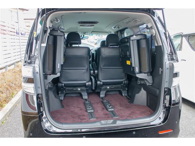 ヴェルファイア ２．４Ｚ　ゴールデンアイズＩＩ　リヤカメラ　ＥＴＣ付　ＤＶＤ再生機能　ナビＴＶ　盗難防止システム　デュアルエアコン　オートクルーズコントロール　地デジフルセグ　３列シート　ＨＤＤナビ　ＡＢＳ　オートエアコン　アルミホイール（19枚目）