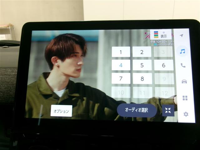 シエンタ ハイブリッドＺ　ＴＳＳ　エアバック　キーレスエントリー　ナビＴＶ　イモビライザー　バックモニター　ＬＥＤヘッドライト　ＥＴＣ車載器　横滑り防止　スマートキー　オートエアコン　サイドエアバッグ　ＷＳＲＳ　３列シート（5枚目）