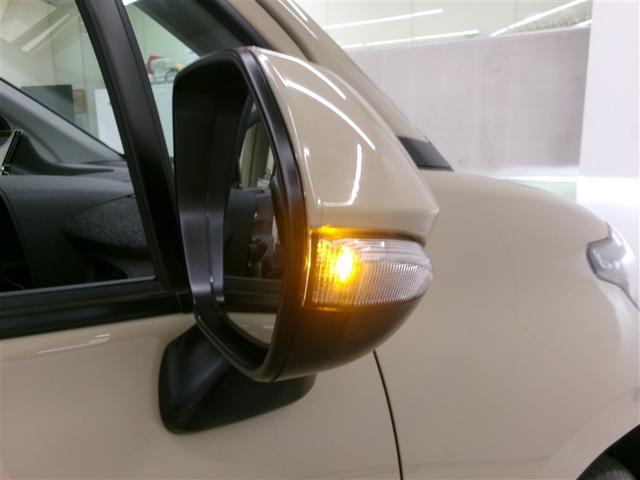 シエンタ ハイブリッドＺ　ＴＳＳ　エアバック　キーレスエントリー　ナビＴＶ　イモビライザー　バックモニター　ＬＥＤヘッドライト　ＥＴＣ車載器　横滑り防止　スマートキー　オートエアコン　サイドエアバッグ　ＷＳＲＳ　３列シート（18枚目）