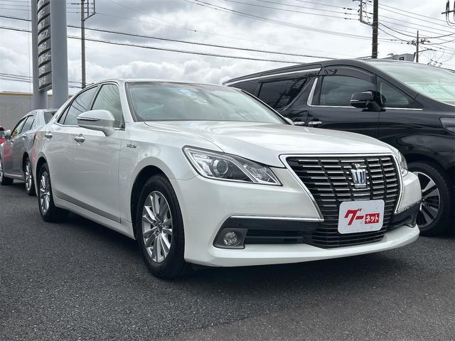クラウンハイブリッド ロイヤルサルーン　ＥＴＣ　オートクルーズコントロール　バックカメラ　ナビ　ＴＶ　アルミホイール　オートライト　ＨＩＤ　ＣＶＴ　シートヒーター　スマートキー　アイドリングストップ　電動格納ミラー　盗難防止システム（15枚目）