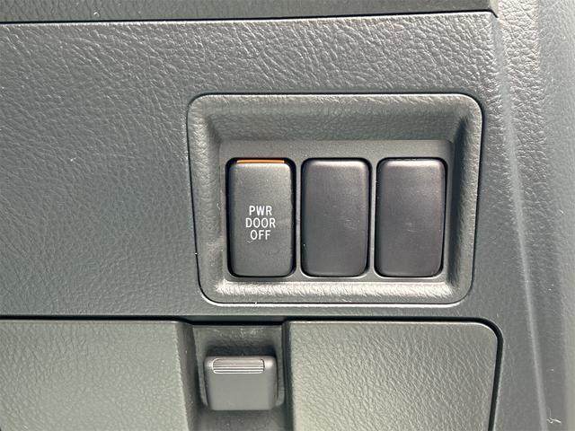 ご覧いただきありがとうございます♪気になったお車がありましたらお気軽にお電話をください♪